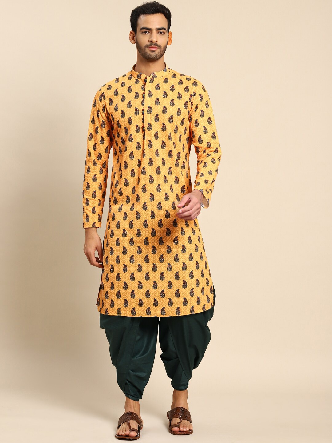 

KISAH Men Yellow Ethnic Motifs Printed Kurta