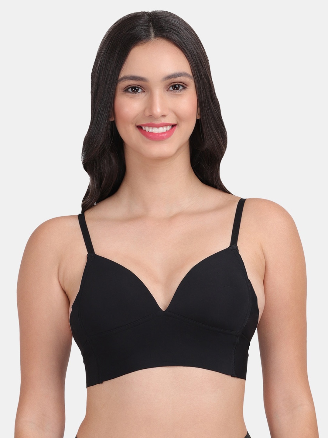 

Amour Secret Black Lightly Padded Sports Bra