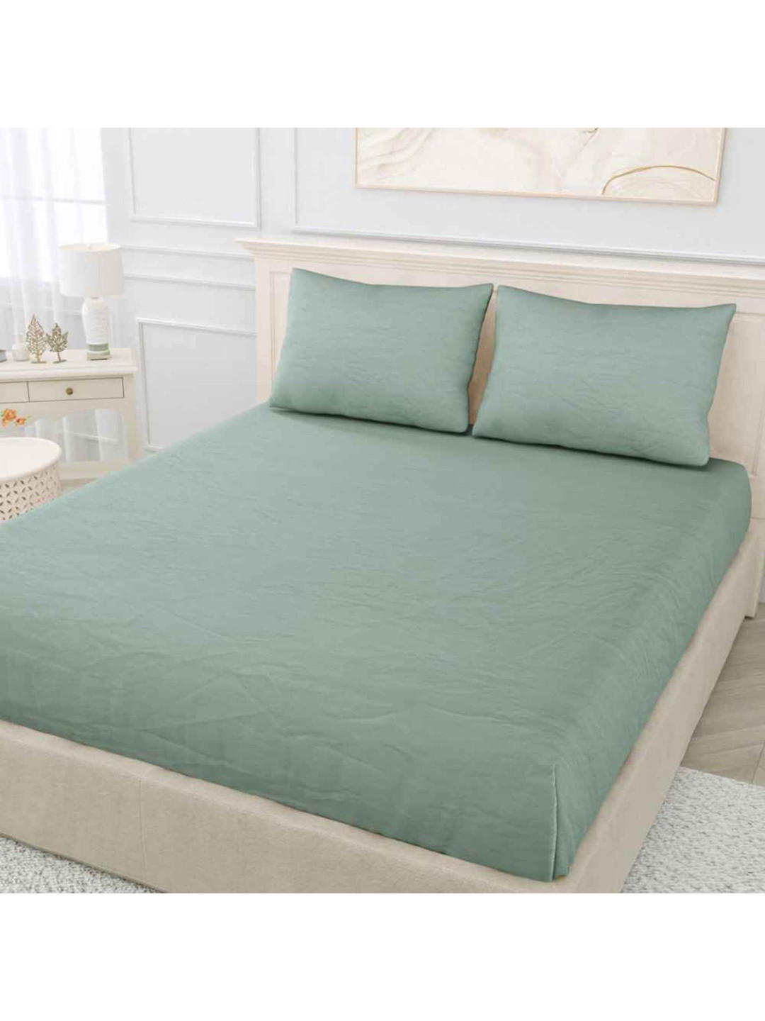 

haus & kinder Green 300 TC King Bedsheet with 2 Pillow Covers