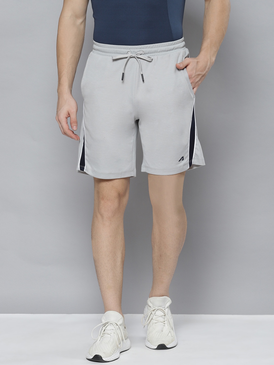 

Alcis Men Grey Melange Solid Shorts