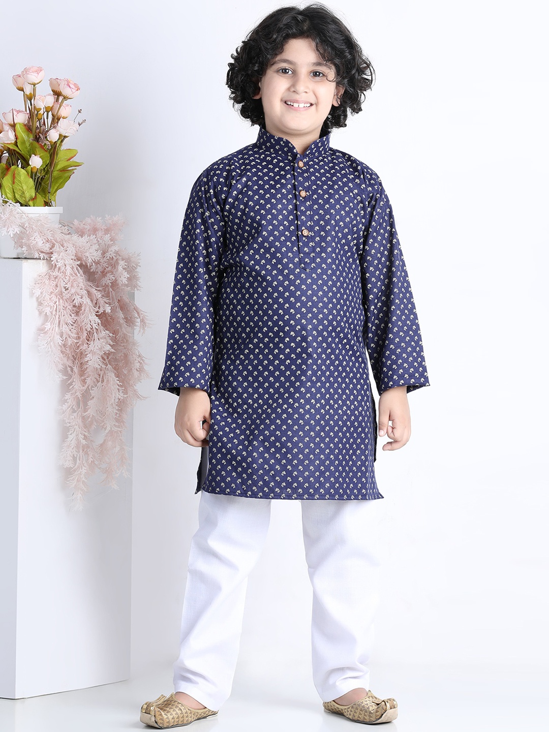 

Kidling Boys Navy Blue Printed Kurta with Pyjamas