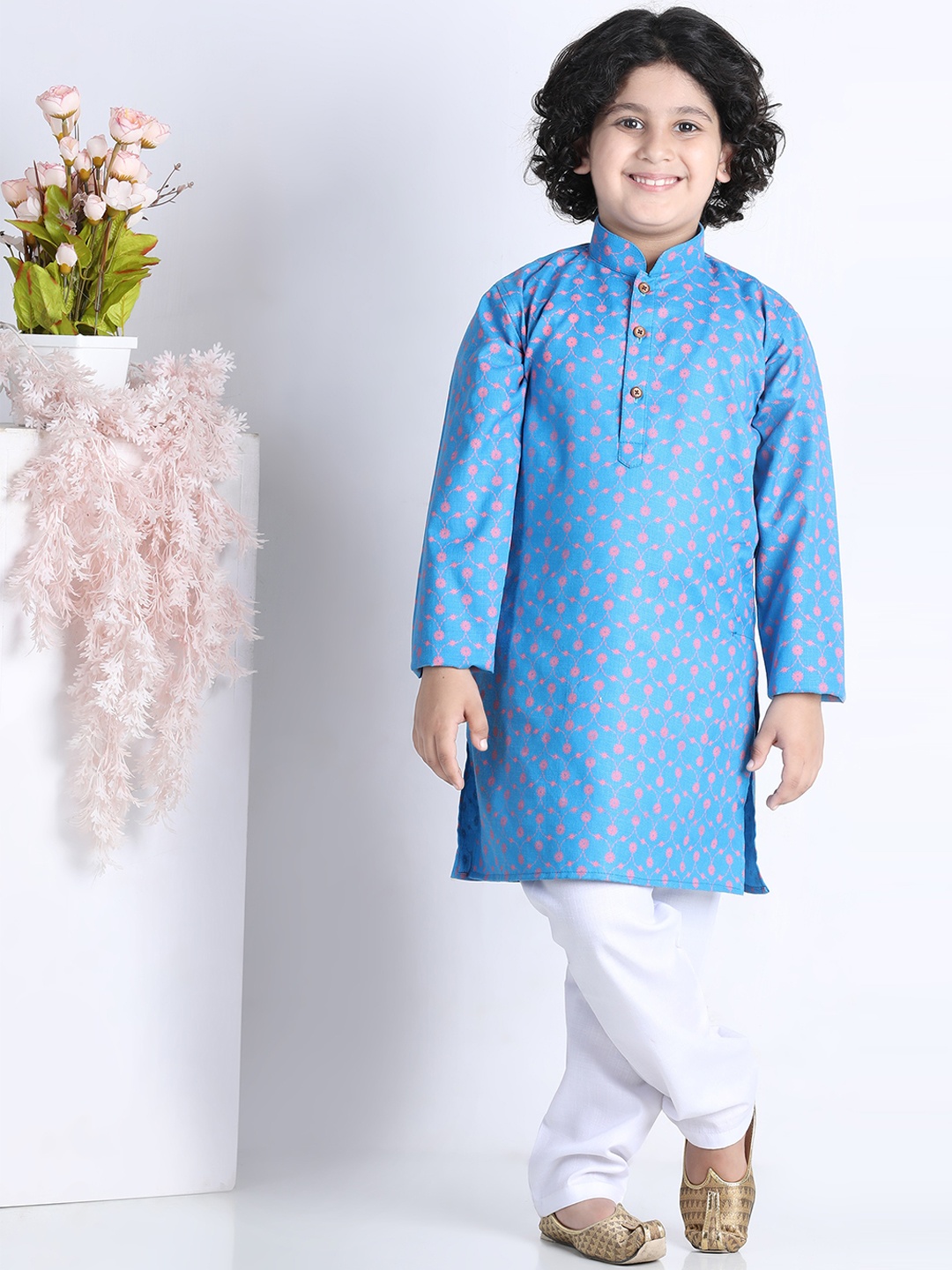 

Kidling Boys Turquoise Blue Floral Printed Kurta with Pyjamas