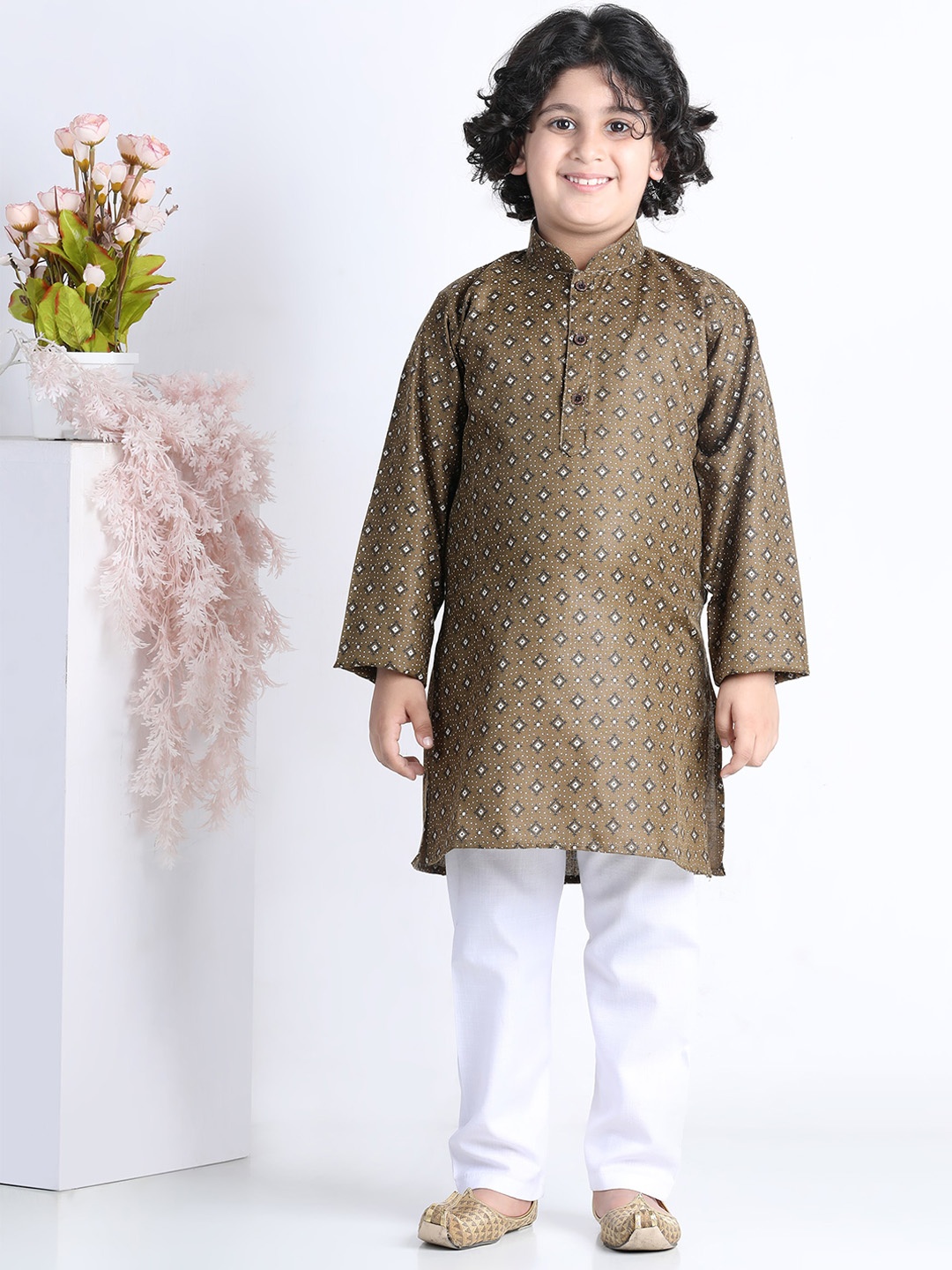 

Kidling Ethnic Wear Kurta Pyjama Set For Boys Kids, Brown