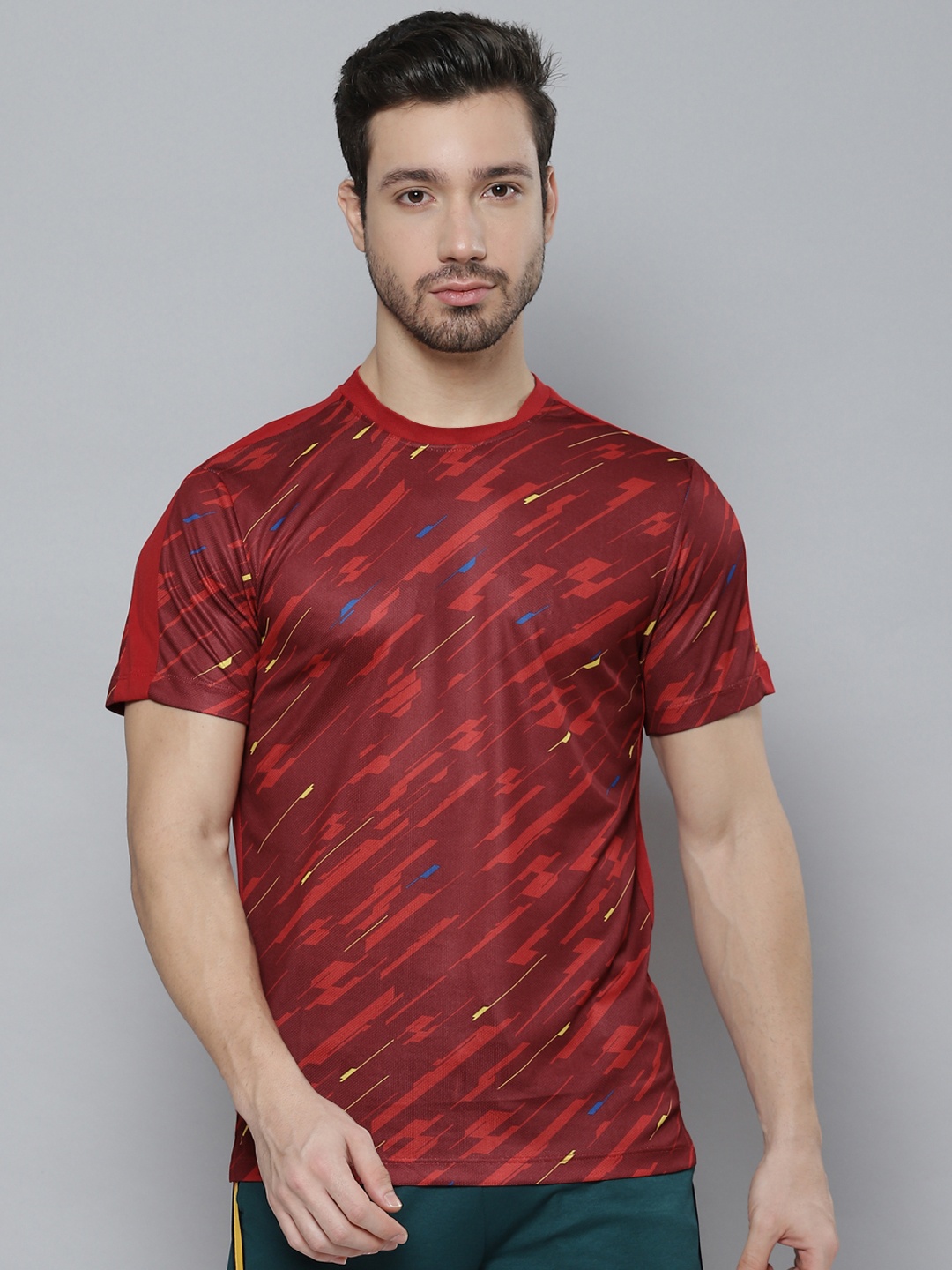 

Alcis Men Red Abstract Printed T-shirt