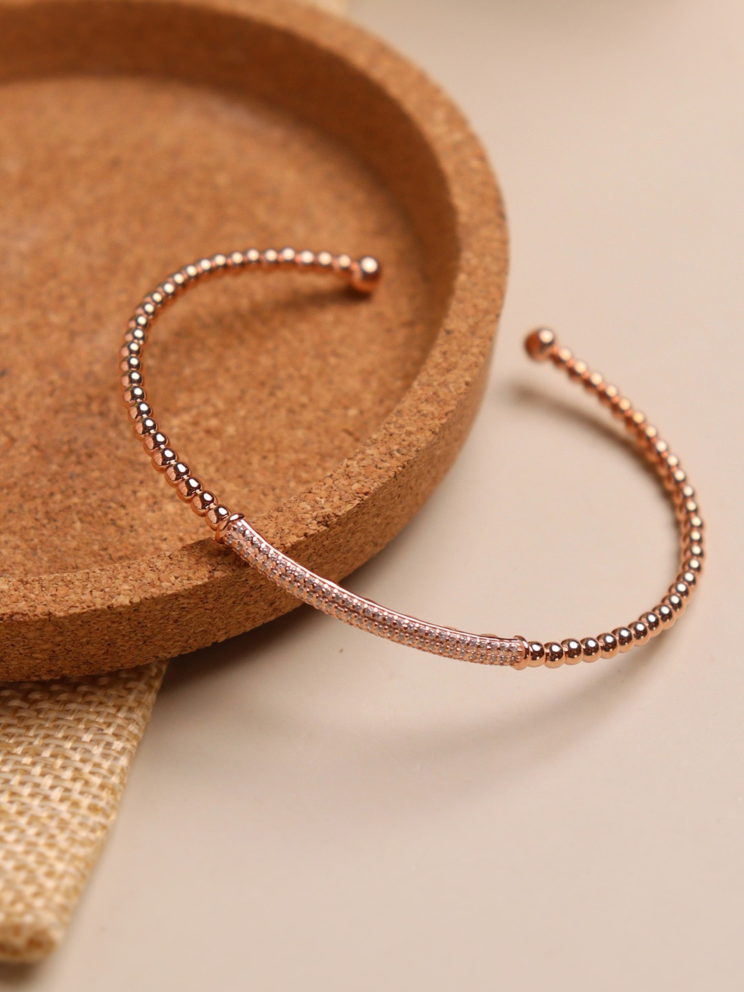 

SILBERRY Women Rose Gold Sterling Silver Cubic Zirconia Rose Gold-Plated Kada Bracelet