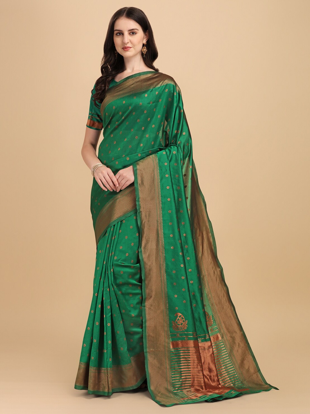 

Wuxi Green & Copper-Toned Woven Design Zari Pure Silk Banarasi Saree