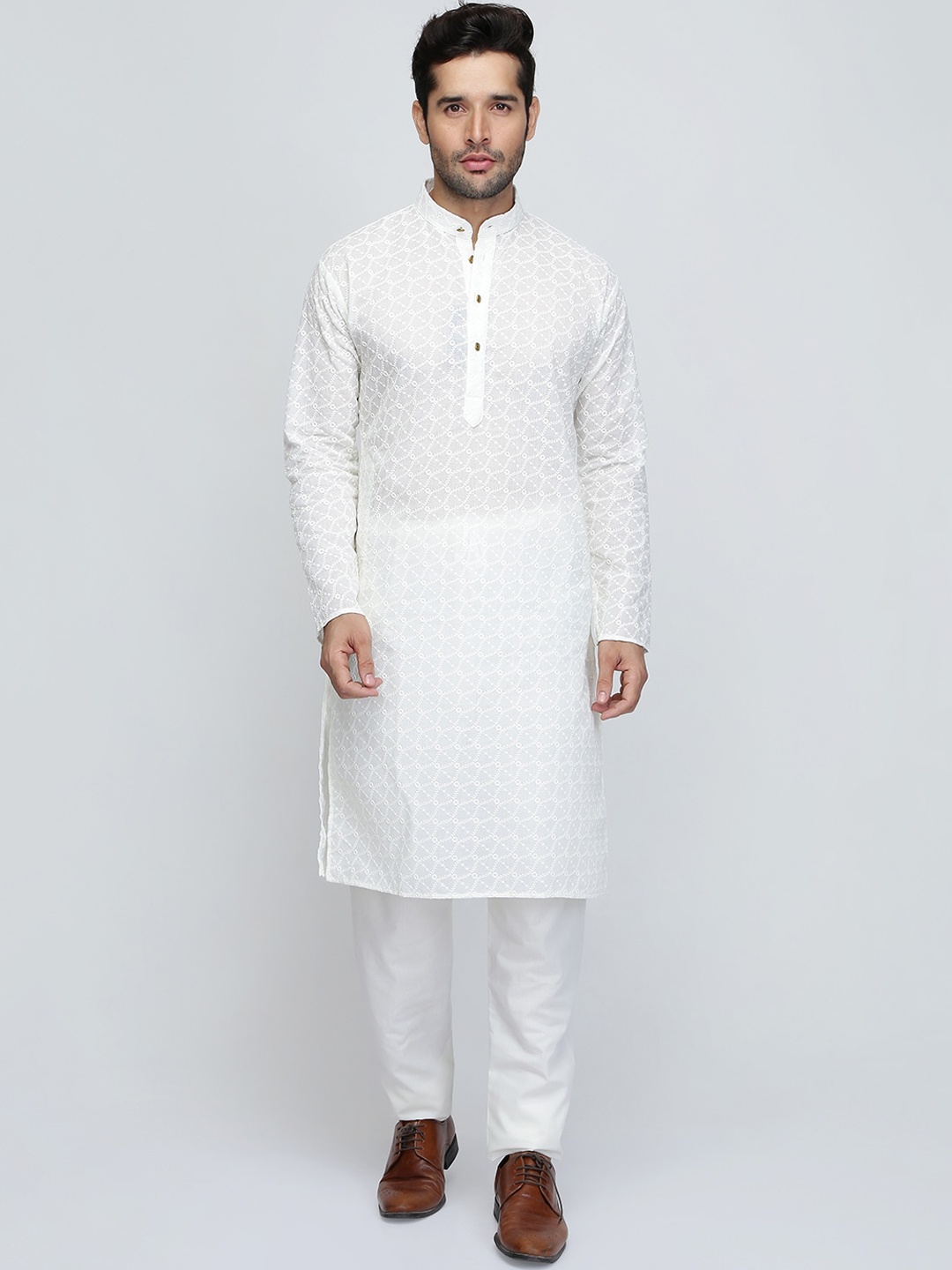 

ROYAL KURTA Men Cream-Coloured Chikankari Summer Sheers Kurta