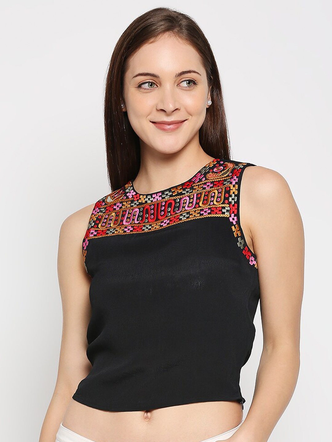 

aaliya Women Black & Red embroidered sleeveless crop Top