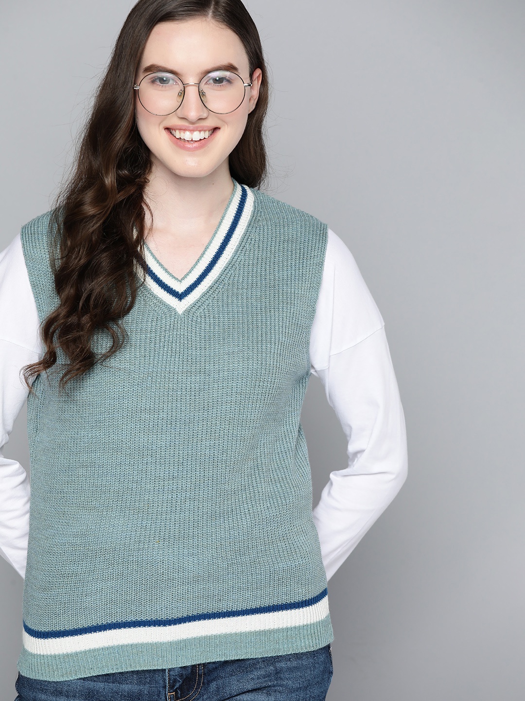 

Mast & Harbour Women Sage Green Self-Design Acrylic V-Neck Sweater Vest