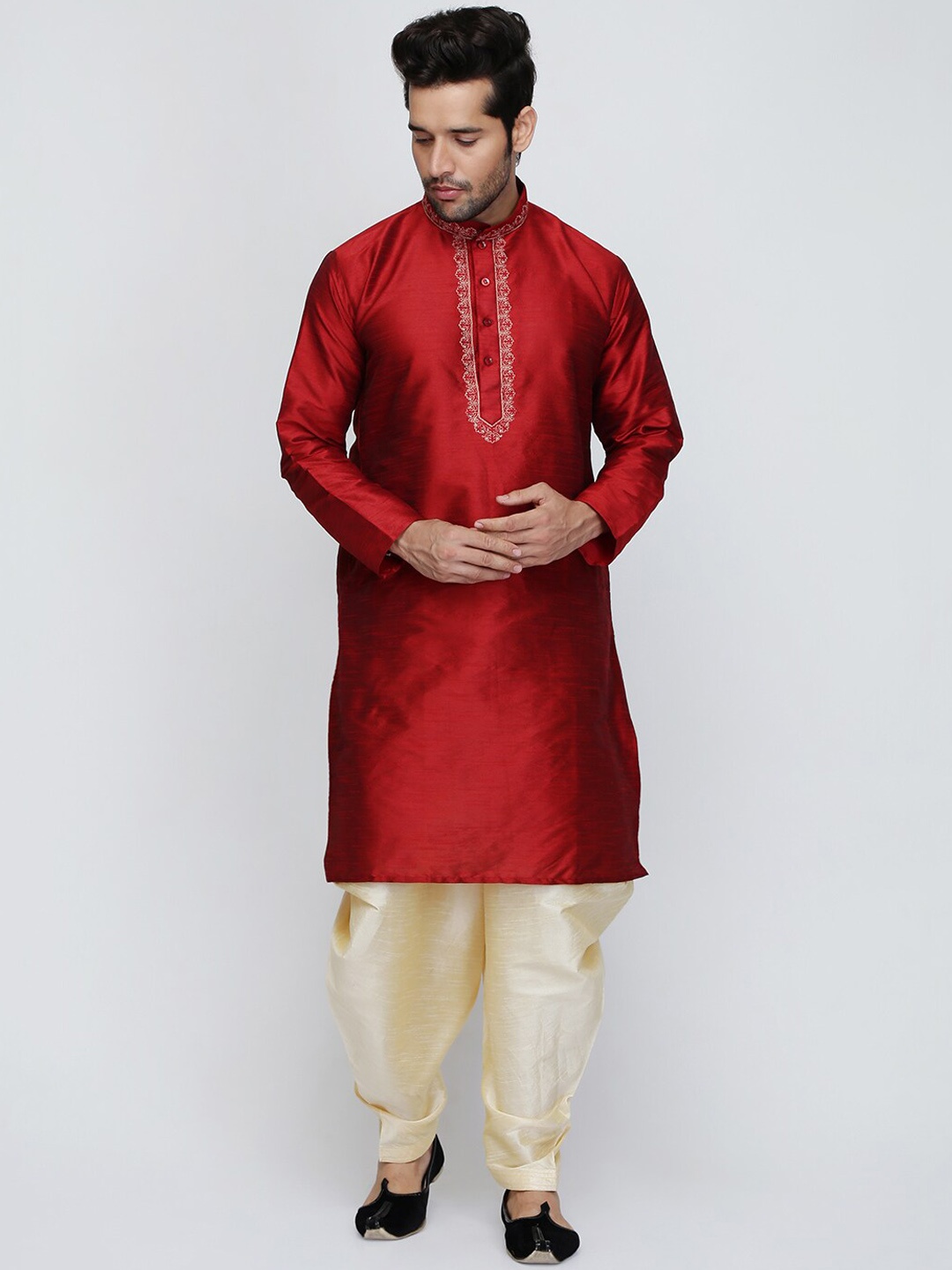 

ROYAL KURTA Men Maroon Thread Work Band Collar Kurta