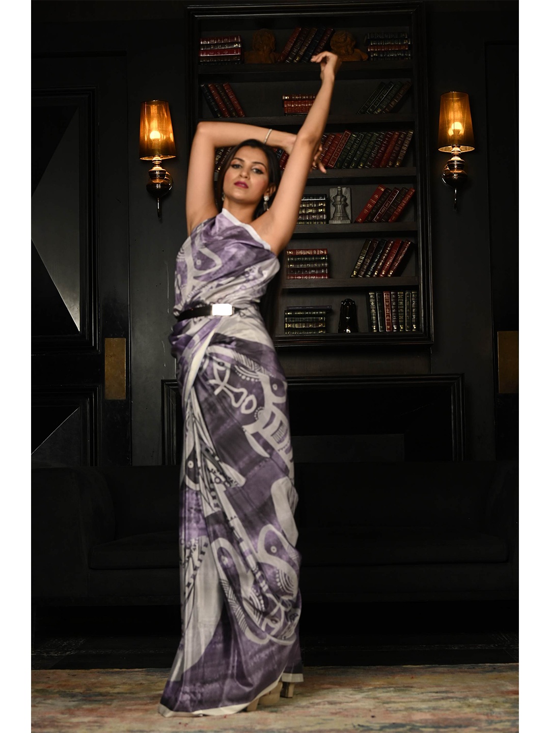 

KARAGIRI Purple & White Silk Blend Saree