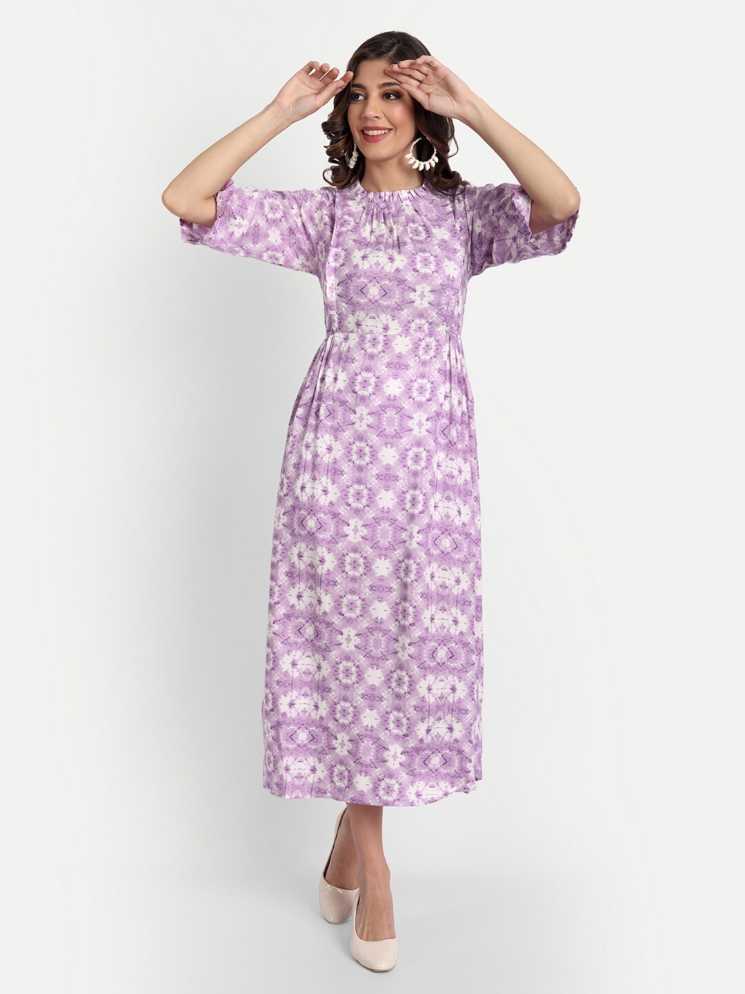 

Aaruvi Ruchi Verma Purple & White Printed Maternity Midi Dress