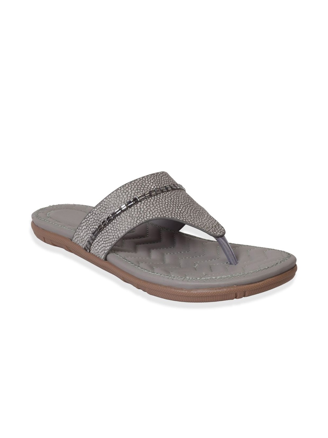

XE Looks Women Grey Embellished Leather Party Flats