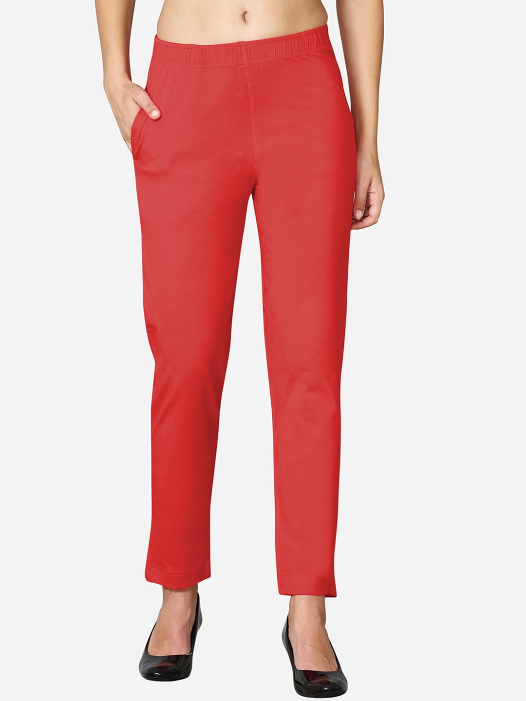 

VStar Women Red Solid Cotton Ankle-Length Leggings