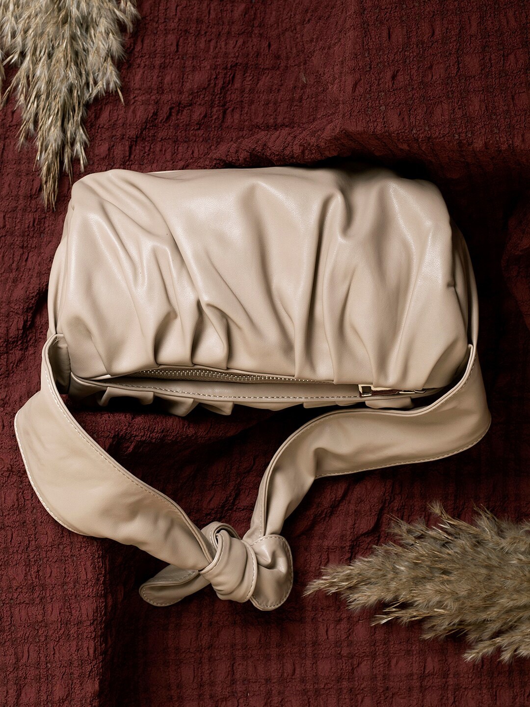 

HAUTE SAUCE by Campus Sutra Beige PU Bucket Shoulder Bag