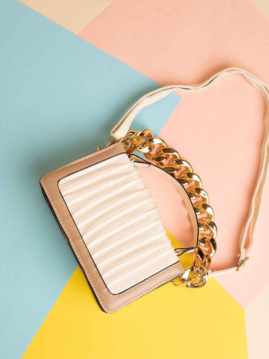 

HAUTE SAUCE by Campus Sutra Cream-Coloured PU Structured Sling Bag