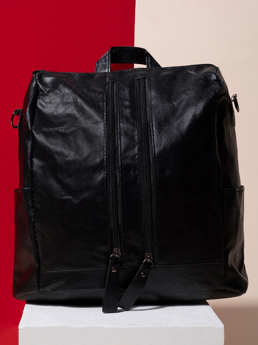 

HAUTE SAUCE by Campus Sutra Women Black Backpacks