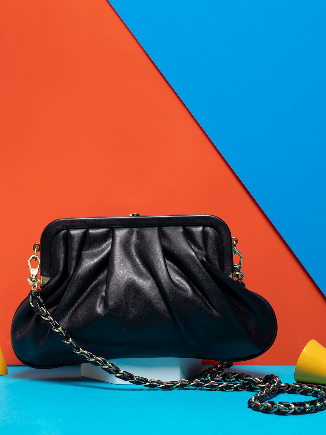 

HAUTE SAUCE by Campus Sutra Women Black Sling Bag