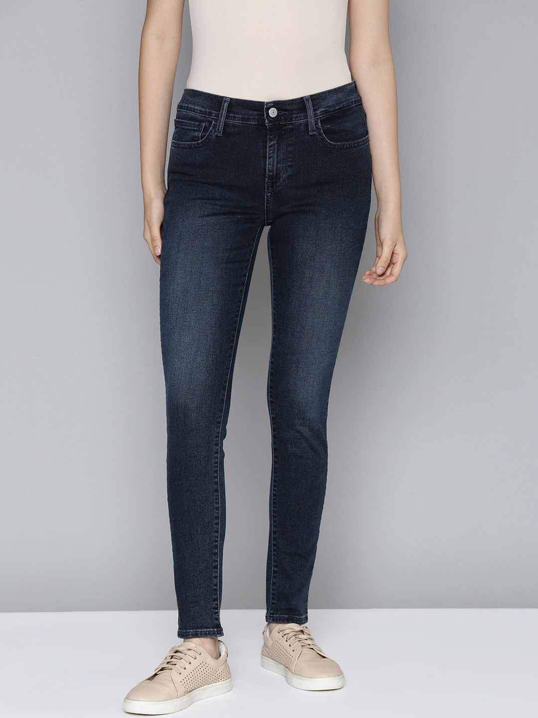 

Levis Women Navy Blue Skinny Fit High-Rise Light Fade Stretchable Jeans