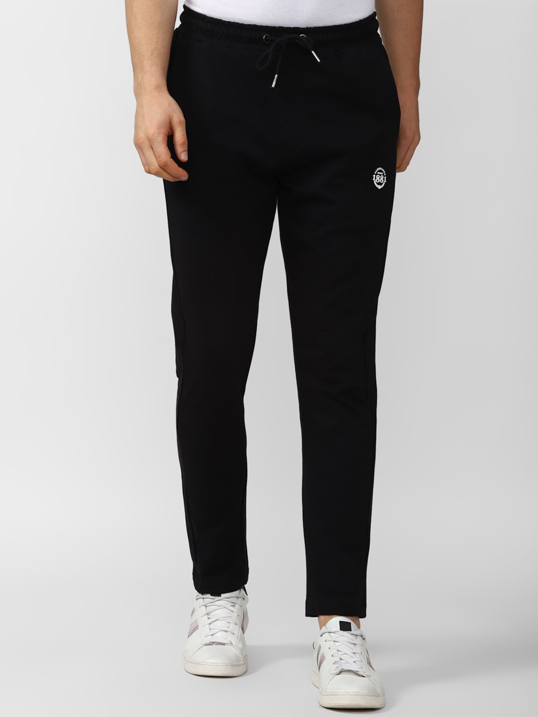 

Van Heusen Sport Men Black Solid Pure Cotton Slim-Fit Track Pant