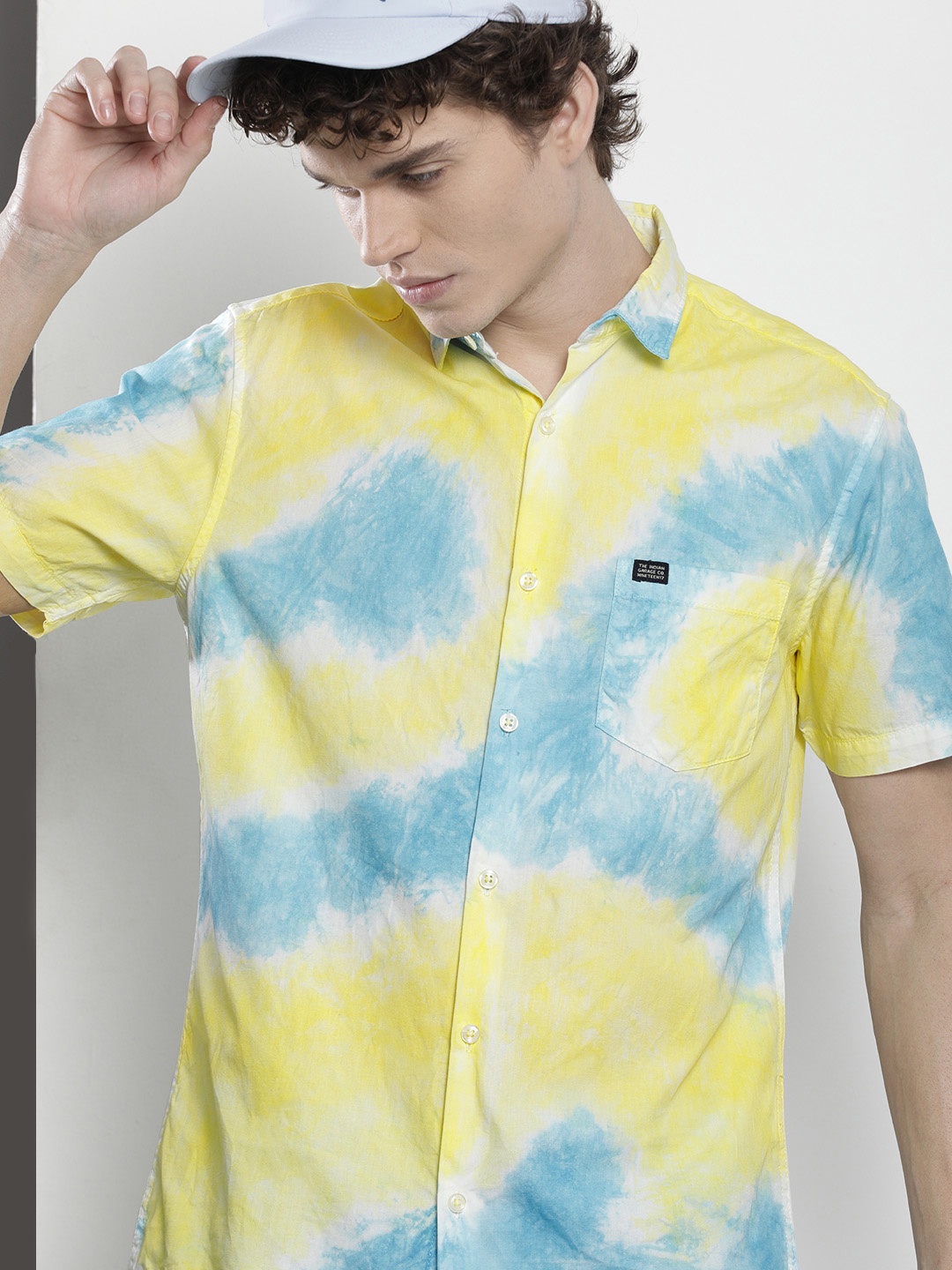 

The Indian Garage Co Men Regular Fit Overdyed Resortwear Shirt, Yellow