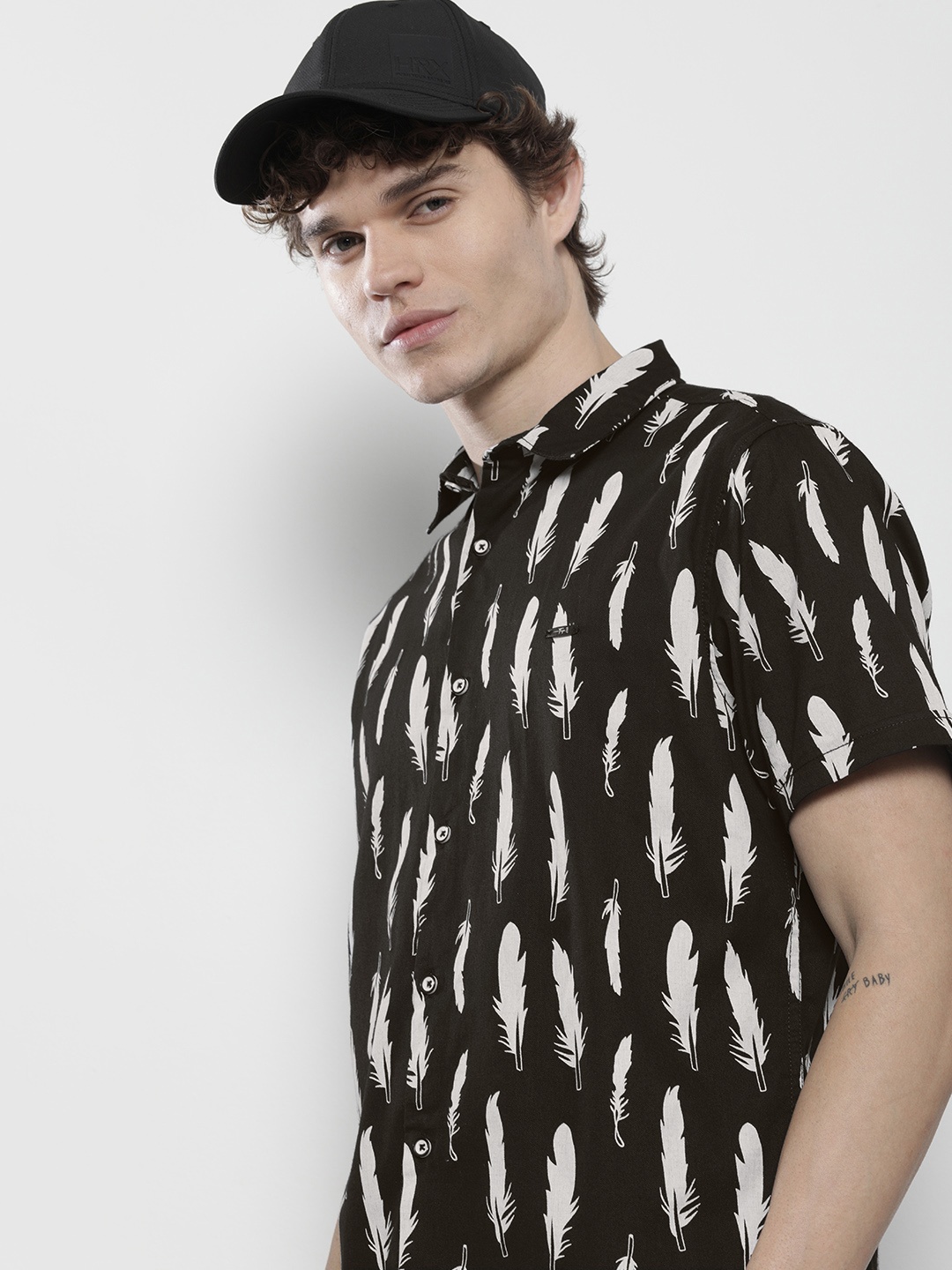 

The Indian Garage Co Men Regular Fit Graphic Printed Resortwear Shirt, Black