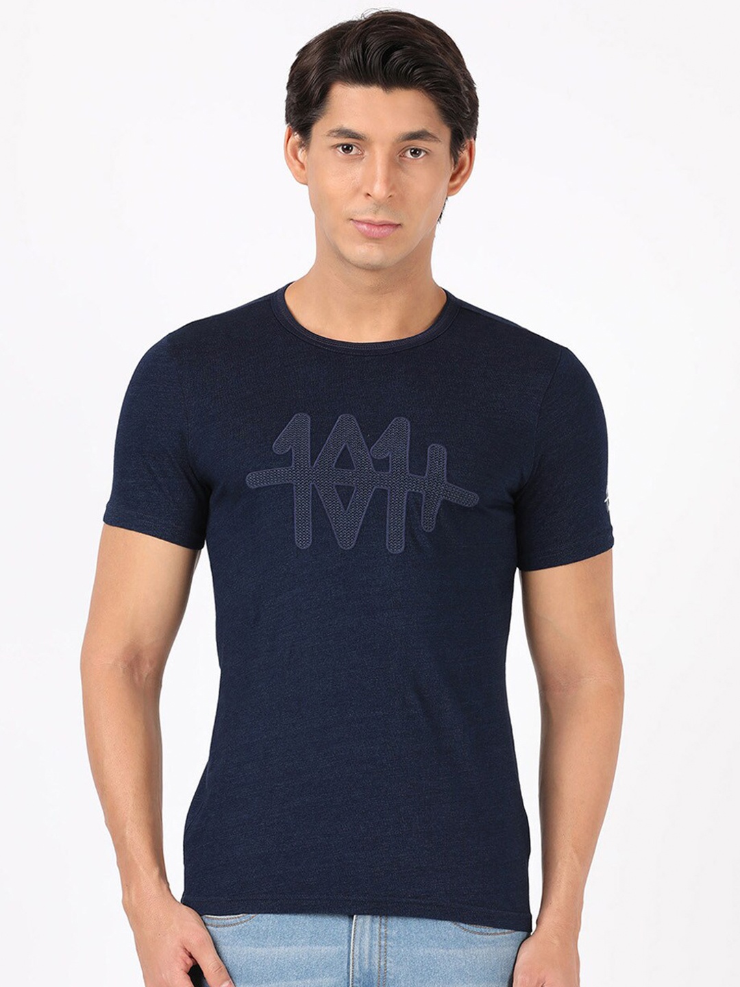 

Lee Men Navy Blue Typography Printed Slim Fit T-shirt