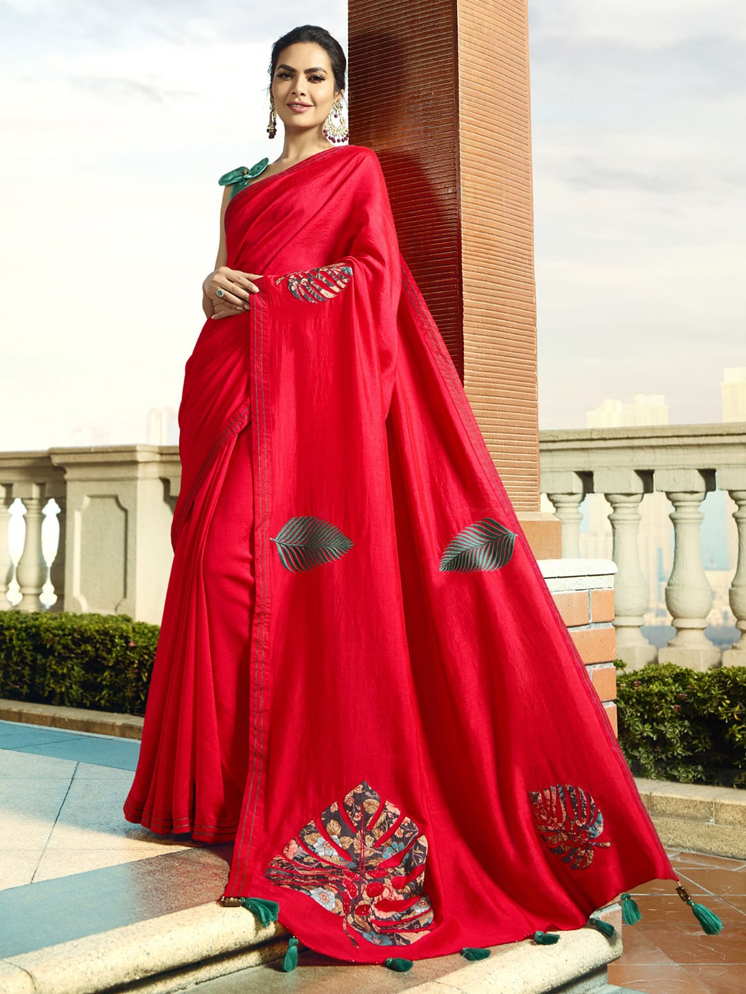 

Shaily Red & Blue Floral Embroidered Silk Blend Saree