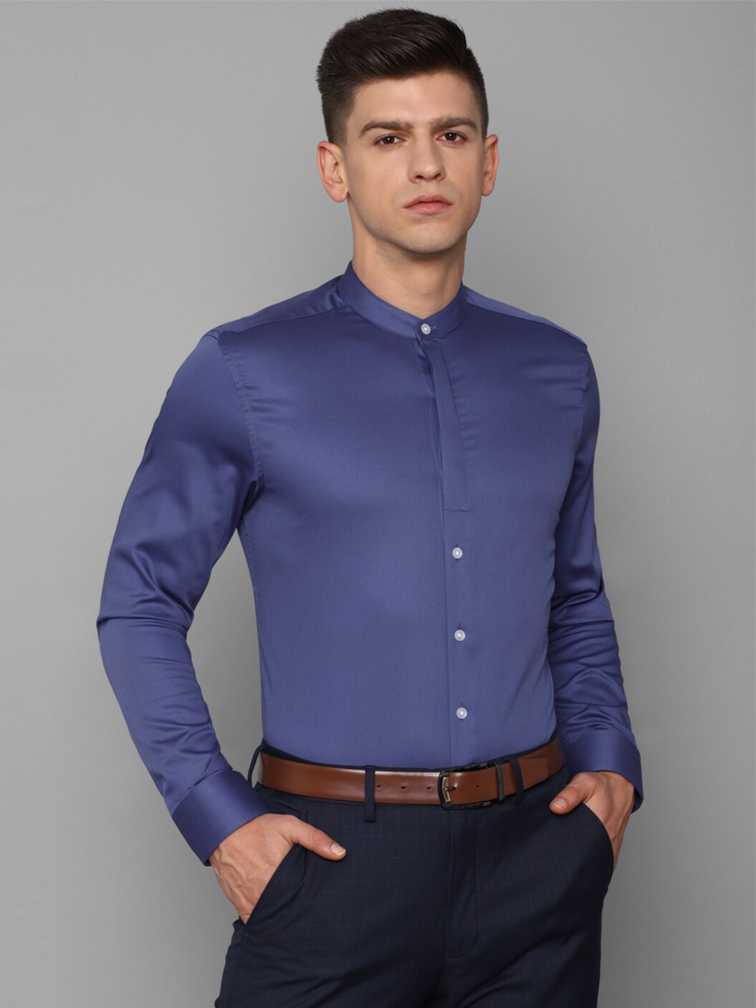 

Louis Philippe Men Blue Slim Fit Formal Shirt