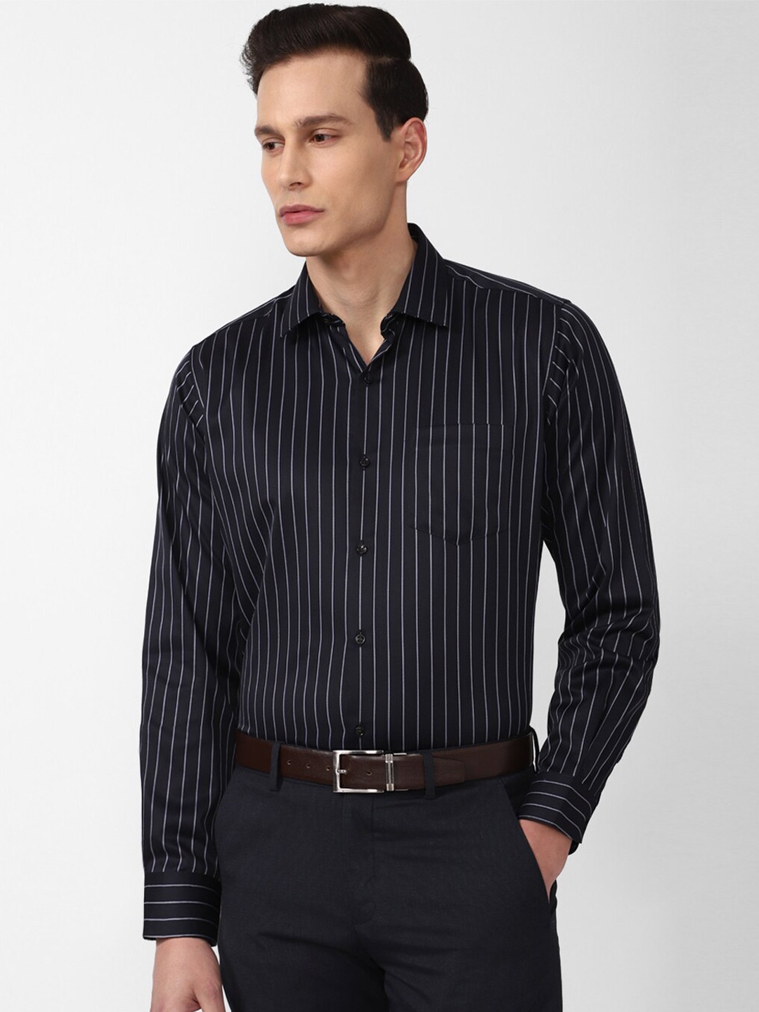 

Van Heusen Men Black Striped Pure Cotton Formal Shirt