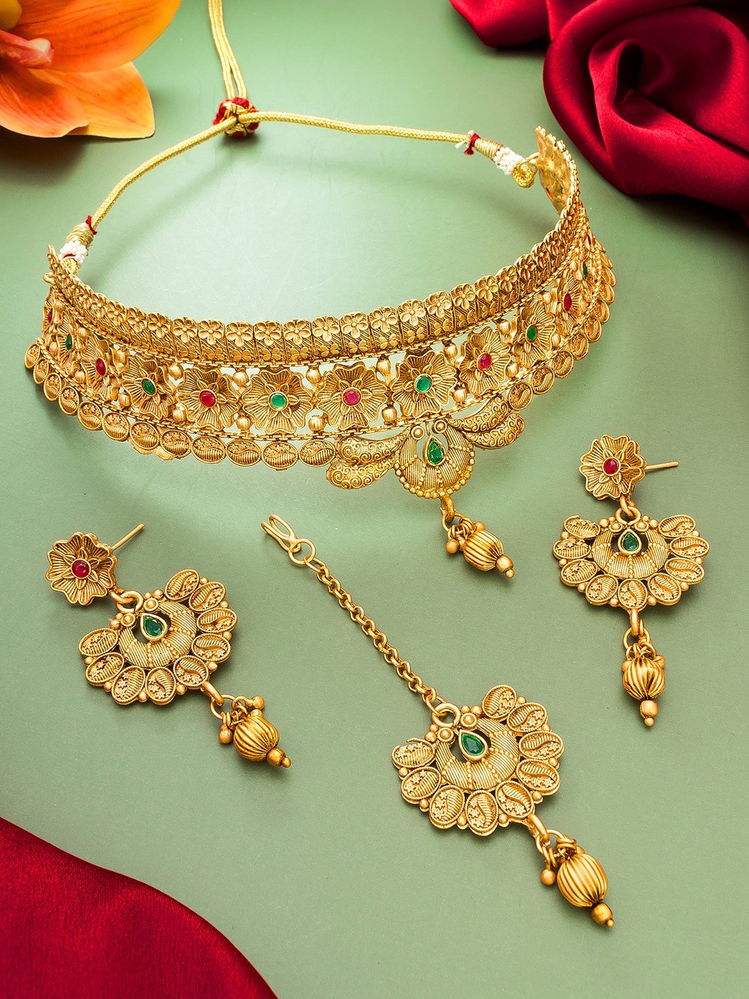 

aadita Women Gold-Plated Red & Green Ruby Studded Choker Jewellery Set