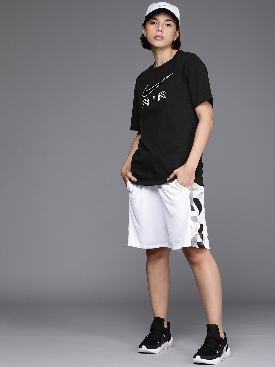 

Nike Women Black Brand Logo Printed Drop-Shoulder Sleeves Pure Cotton Loose T-shirt