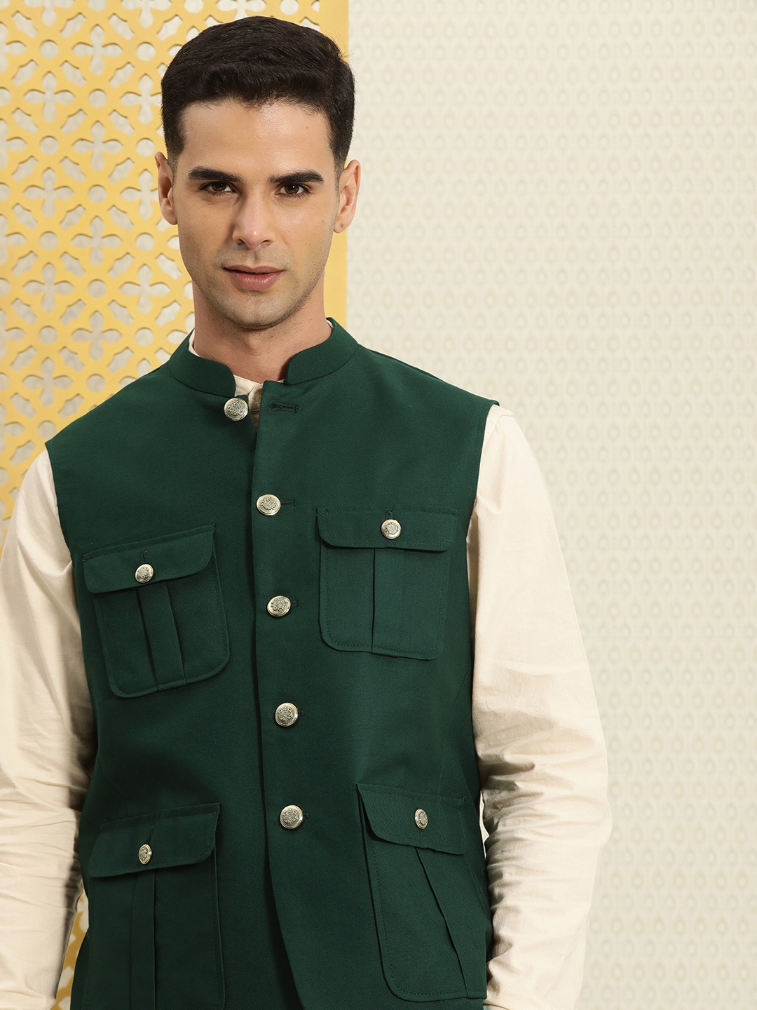 

House of Pataudi Solid Pure Cotton Jashn Nehru Jacket, Green