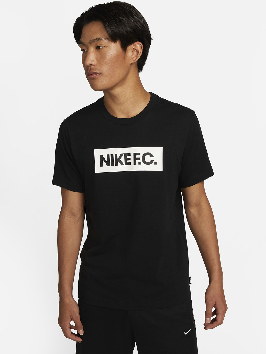 

Nike Men Black Brand Logo Printed Round-Neck Pure Cotton Football Casual T-shirt