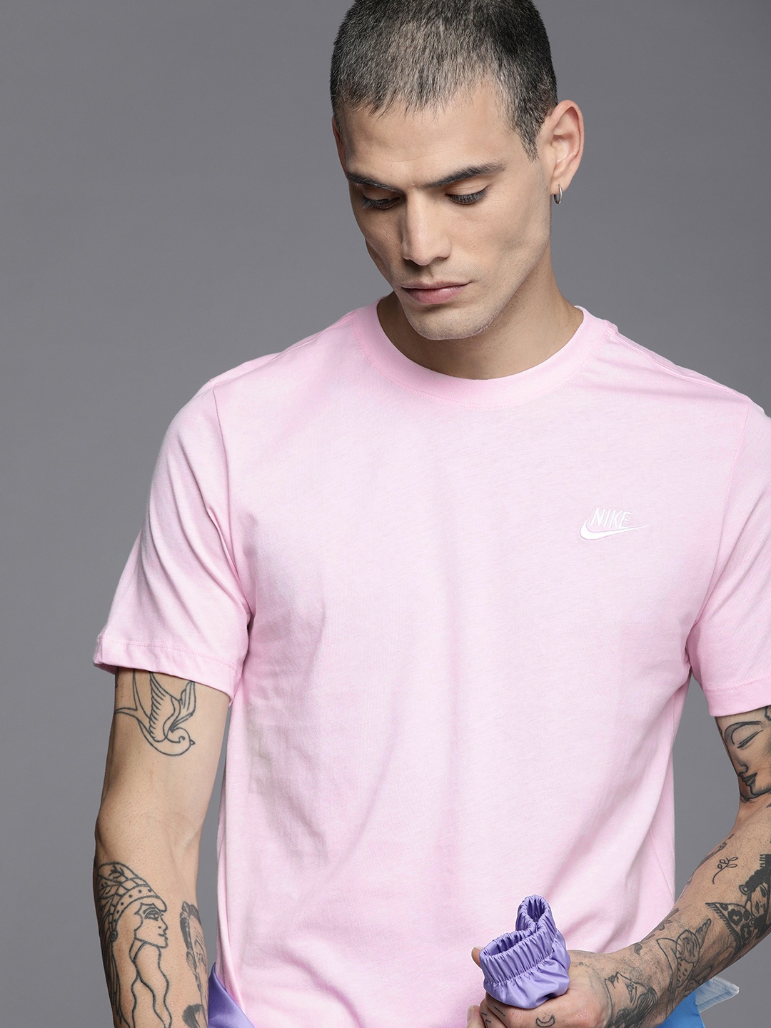 

Nike Men Pink Brand Logo Embroidered Club T-shirt