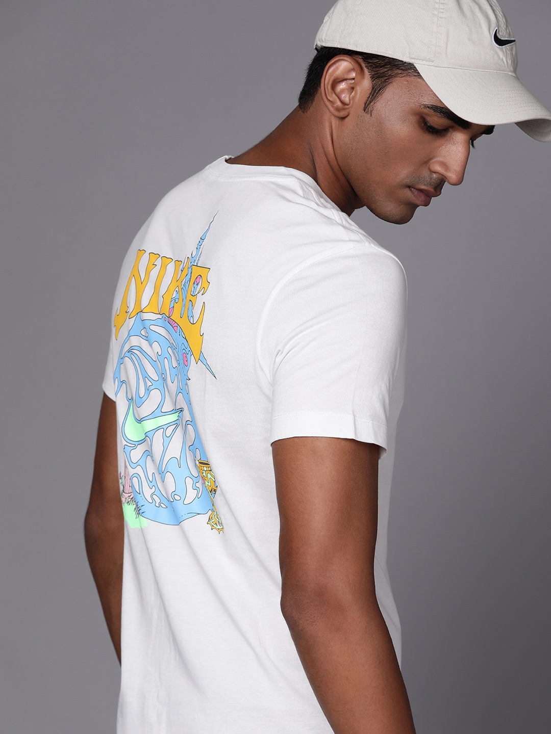 

Nike Men White Printed Fantasy LBR GFX T-shirt