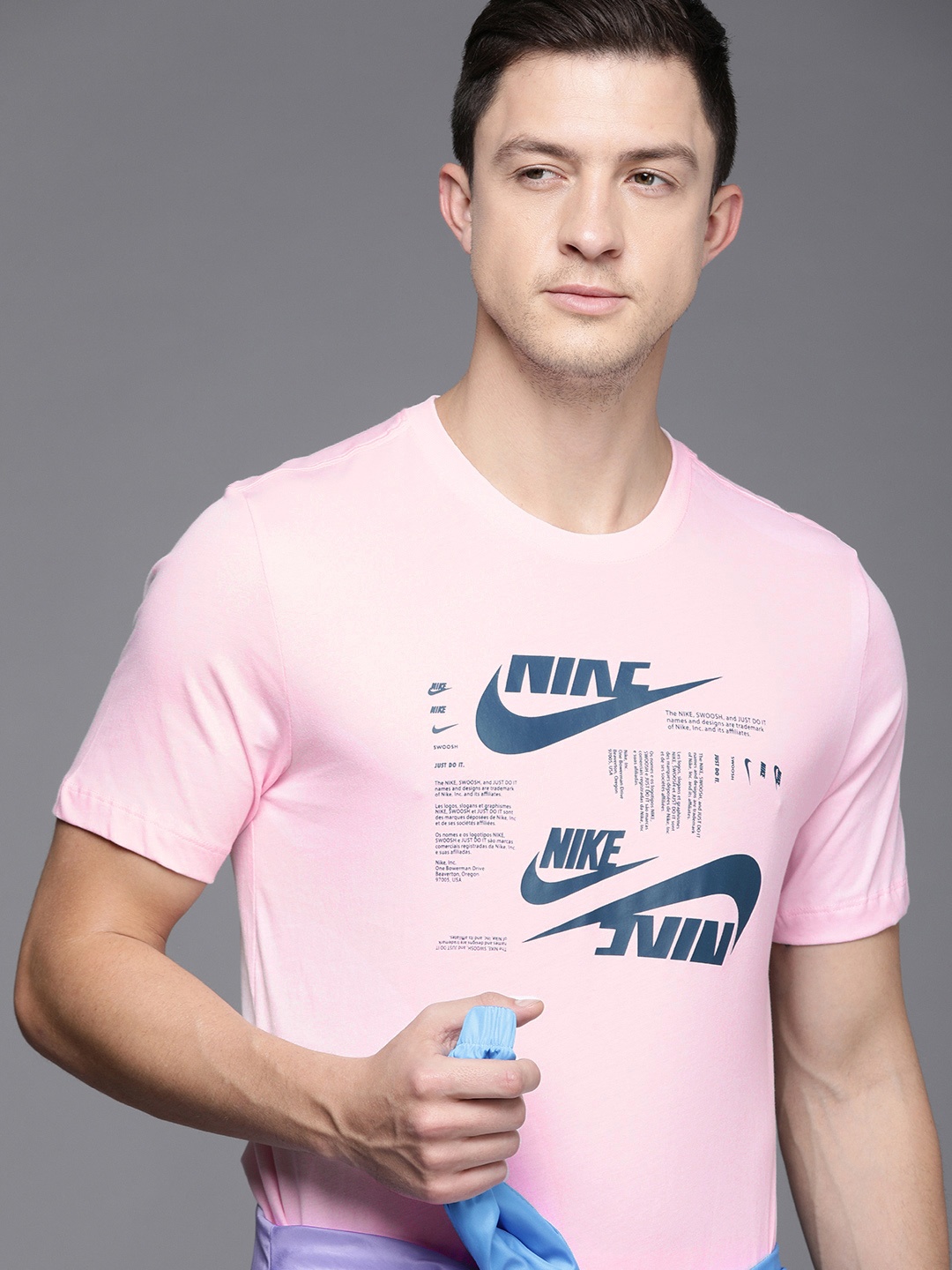 

Nike Men Pink Brand Logo Printed Club T-shirt