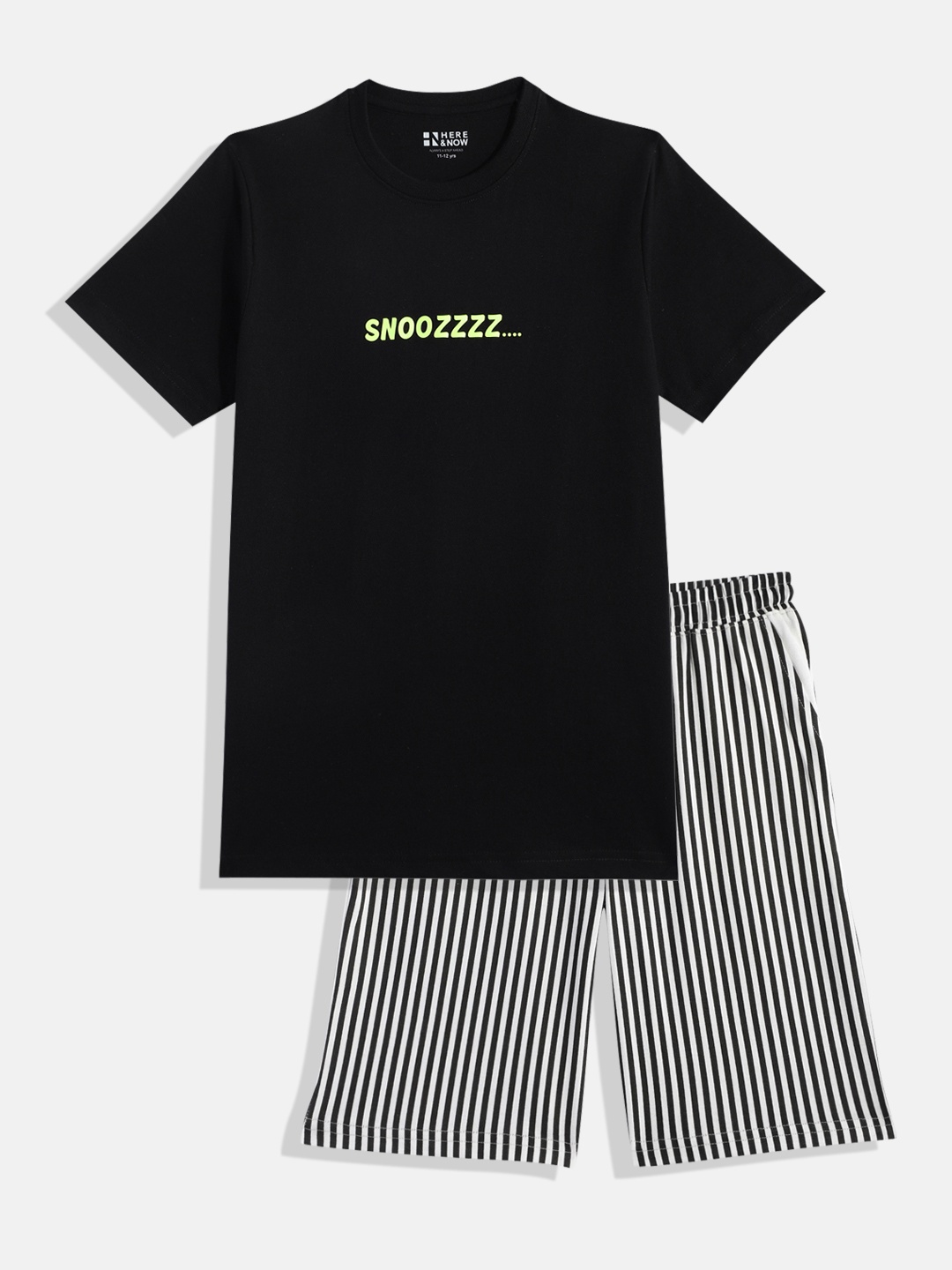 

HERE&NOW Boys Printed & Striped Night suit, Black