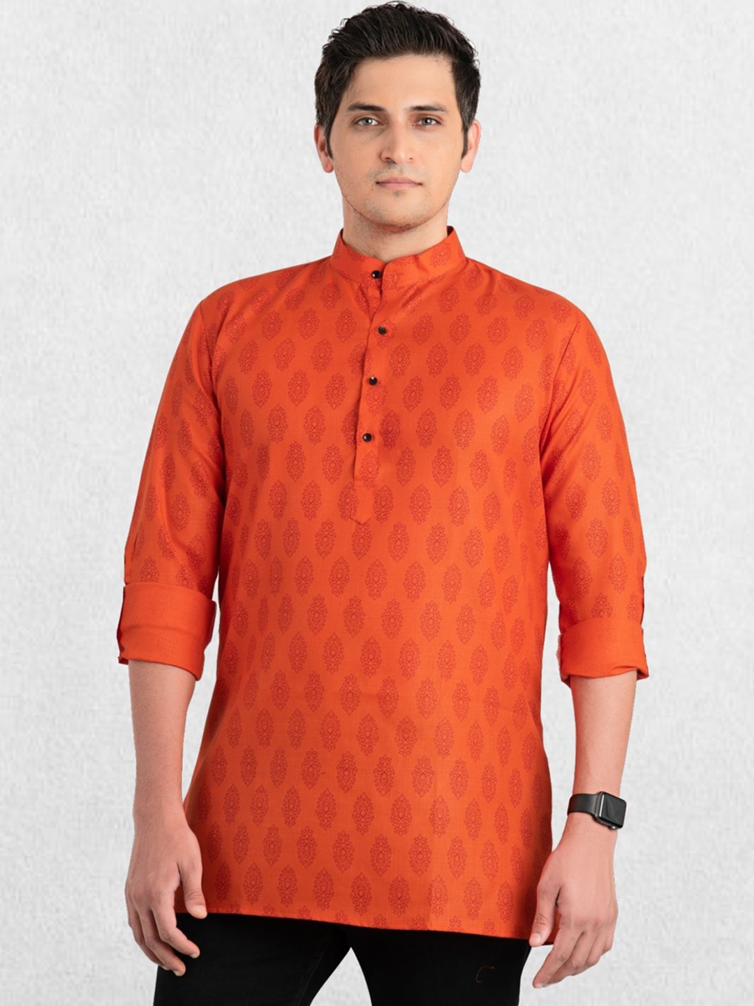 

SHIWAM ETHNIX Men Orange Ethnic Motifs Printed Short Kurta