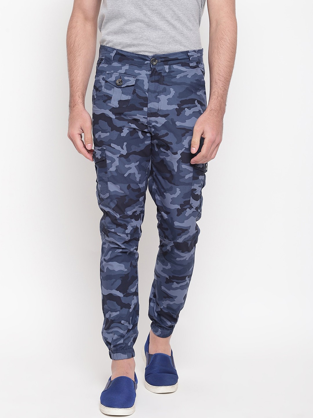 

SAPPER Men Blue & Black Slim Fit Camouflage Printed Cotton Joggers