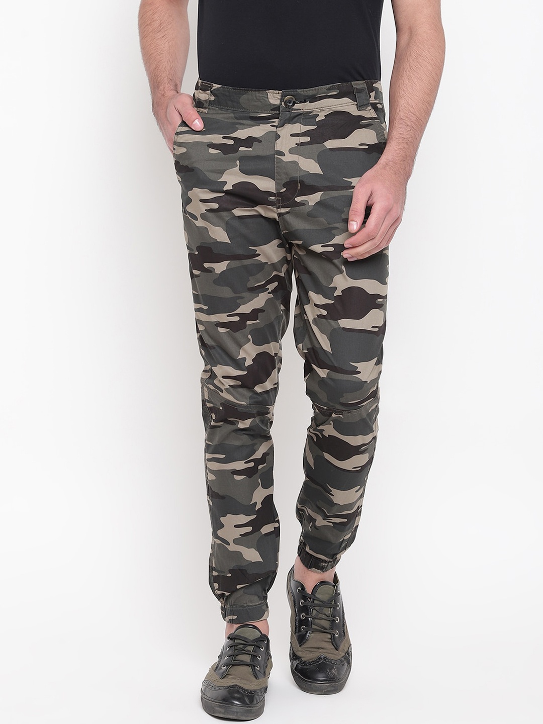 

SAPPER Men Beige Printed Cotton Slim-Fit Joggers