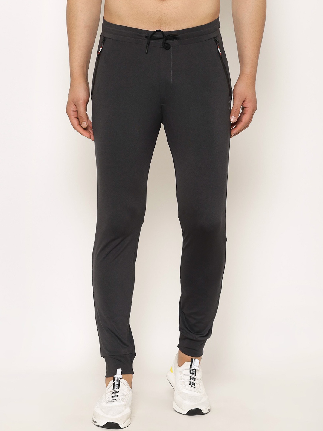 

SAPPER Men Charcoal Grey Solid Slim Fit Joggers