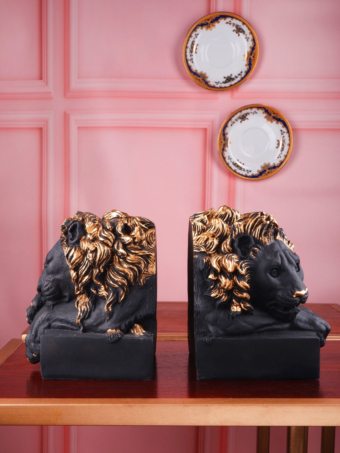 

THE WHITE INK DECOR Set Of 2 Black Textured Polyresin Showpiece
