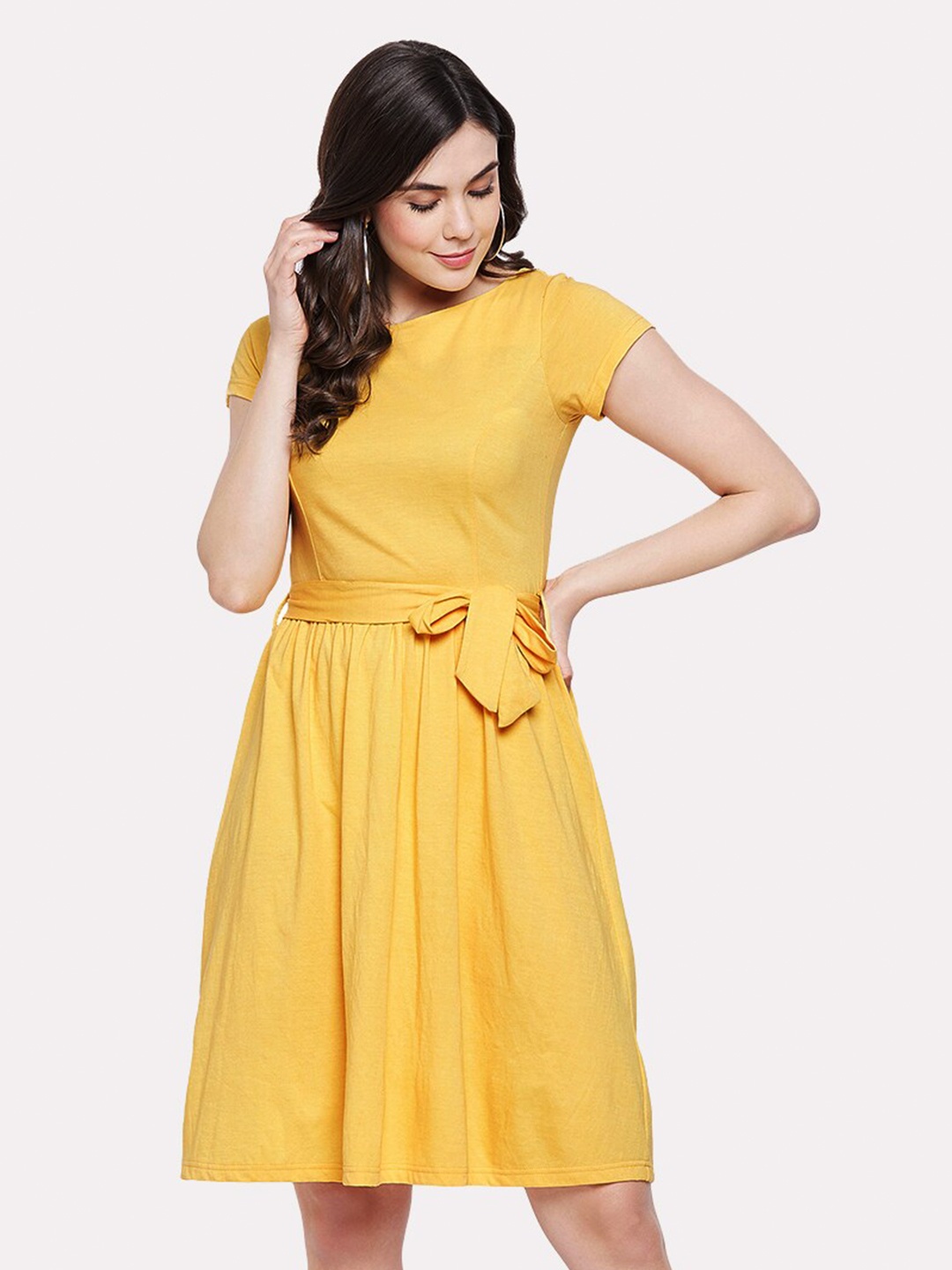 

CHILL WINSTON Yellow Solid Fit and Flare Dress