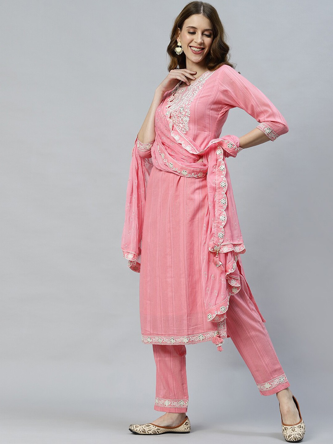 

FASHOR Women Pink Foil Striped Thread Work Pure Cotton Kurta with Trousers & Dupatta