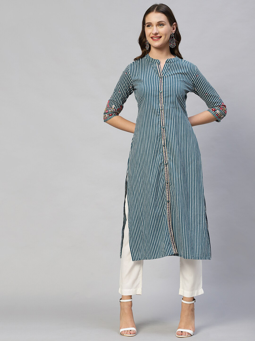 

FASHOR Women Teal Striped Thread Work Kurta