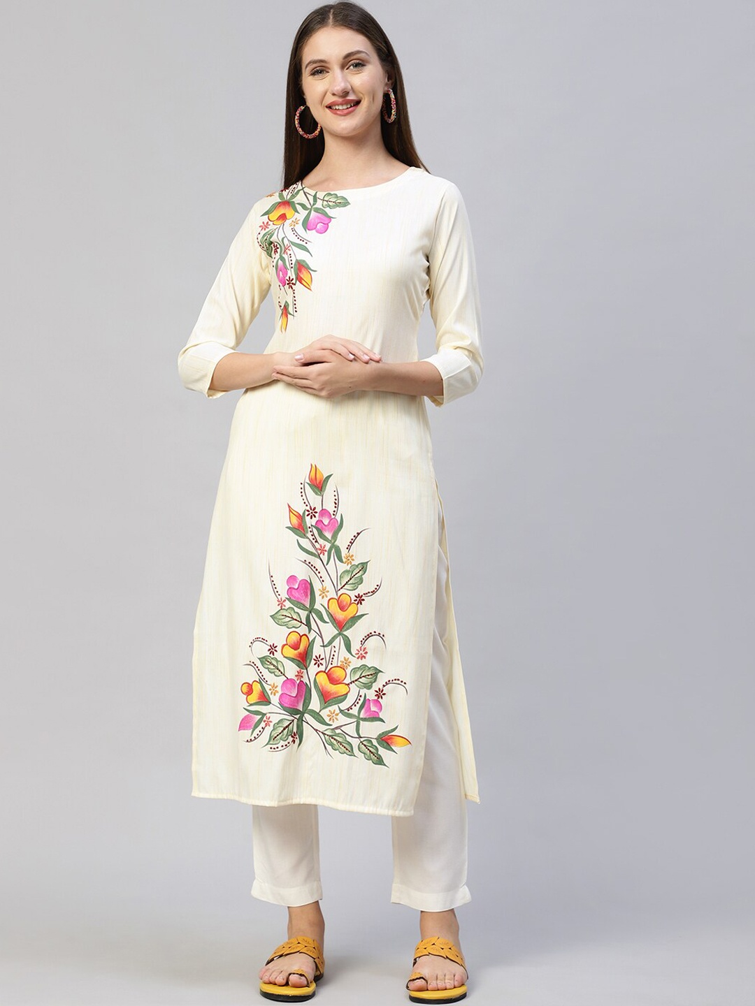 

FASHOR Women Off White & Yellow Floral Printed Kurta