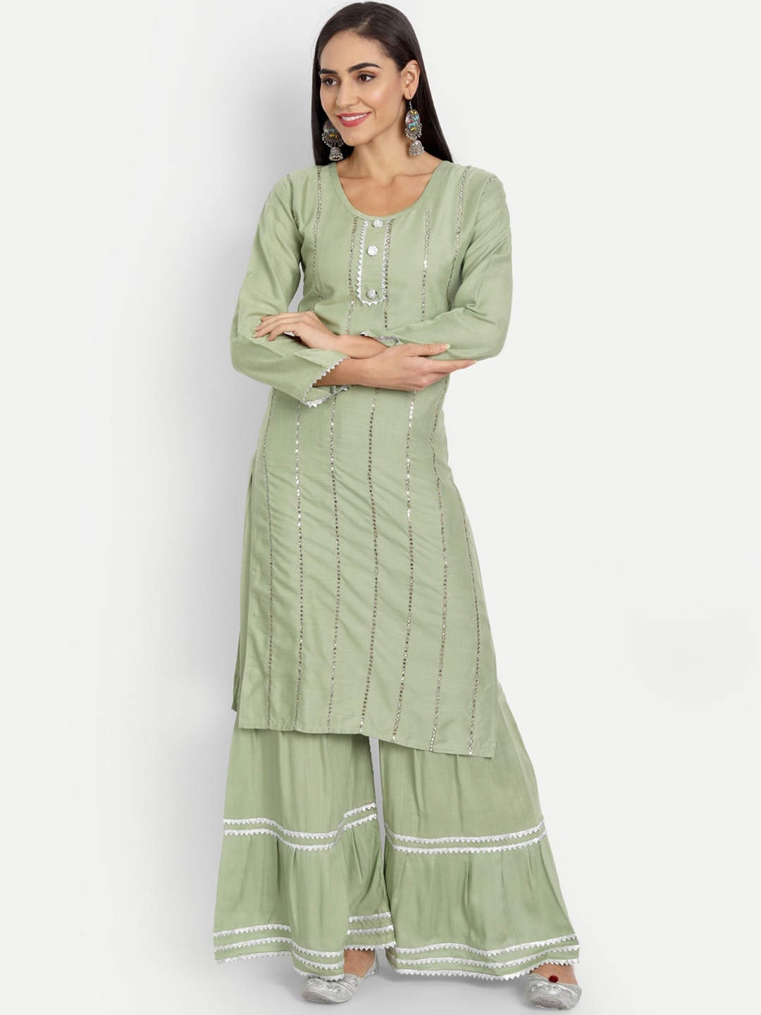 

FNOCKS Women Green Embroidered Layered Kurta with Palazzos