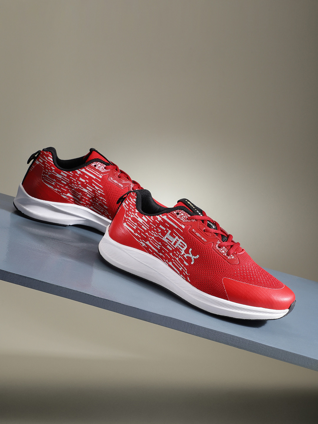 

HRX by Hrithik Roshan Men Woven Design Running Shoes, Red