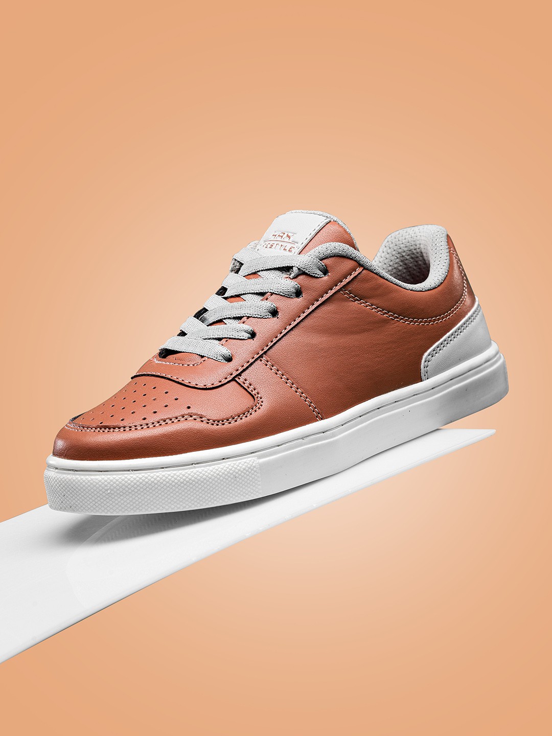 

HRX by Hrithik Roshan Women Skate Street Sneaker with Perforation Detail, Rose